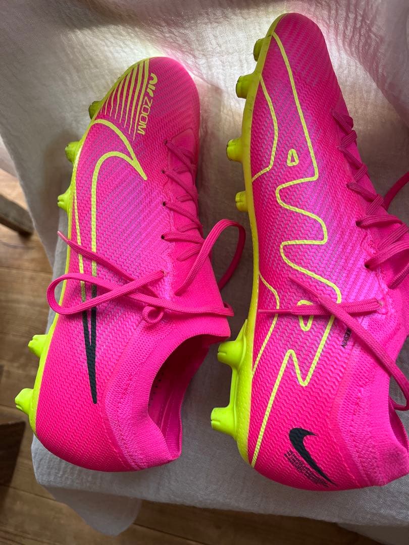 ナイキ NIKE サッカースパイク ピンク　28センチ　28cm