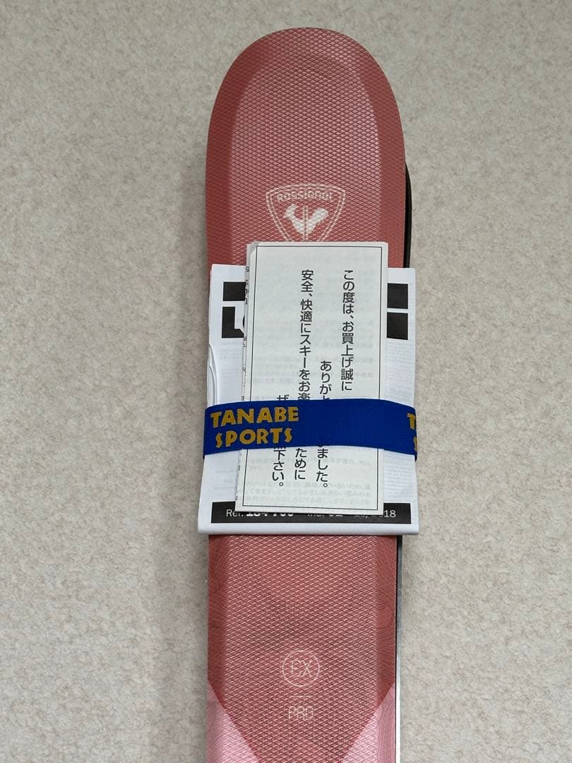 未使用品　かわいい！ロシニョール EXPERIENCE PRO 板 140cm
