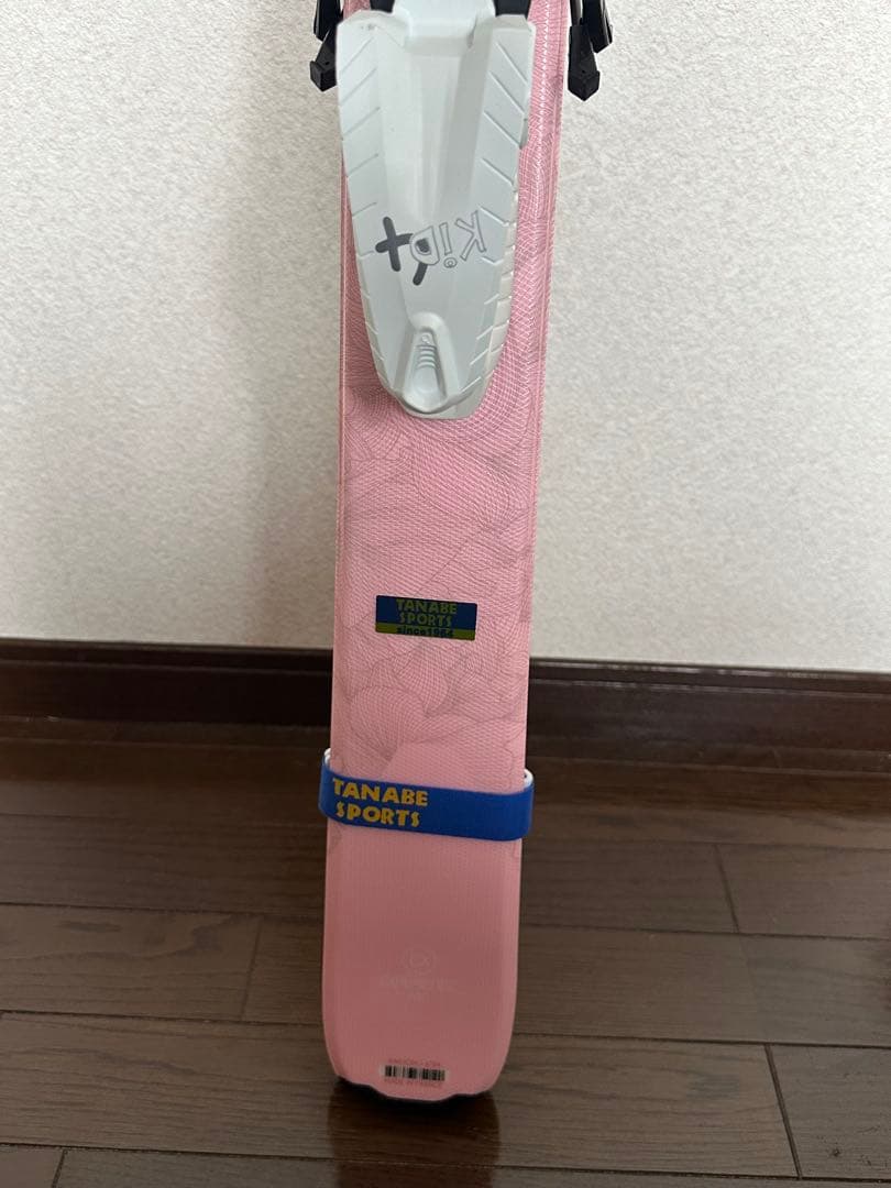 未使用品　かわいい！ロシニョール EXPERIENCE PRO 板 140cm