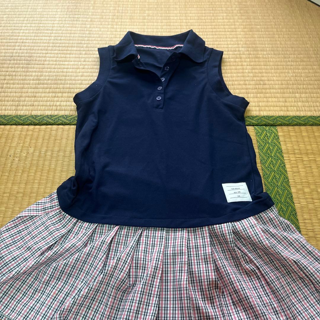 THOM BROWNE 軽やかスポーティーワンピース／中古購入・未使用に近い