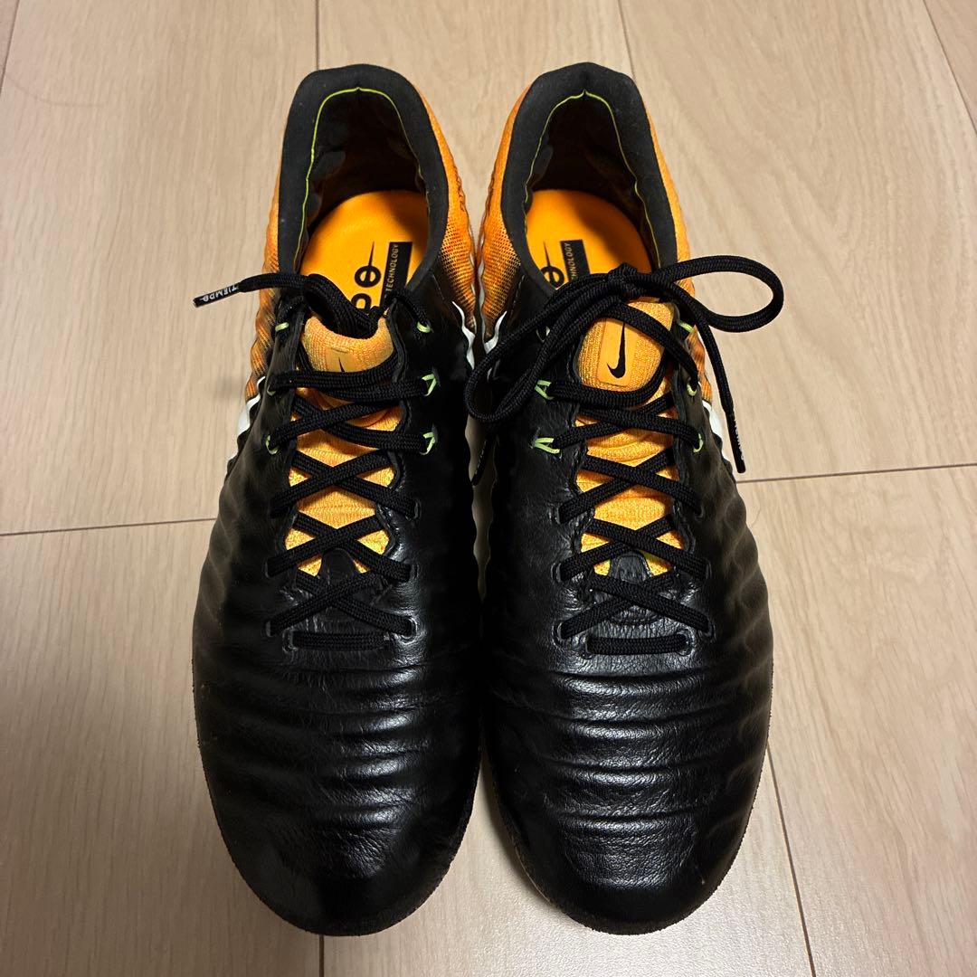ナイキ ティエンポ レジェンド 7 エリート HG 26.5㎝ サッカースパイク
