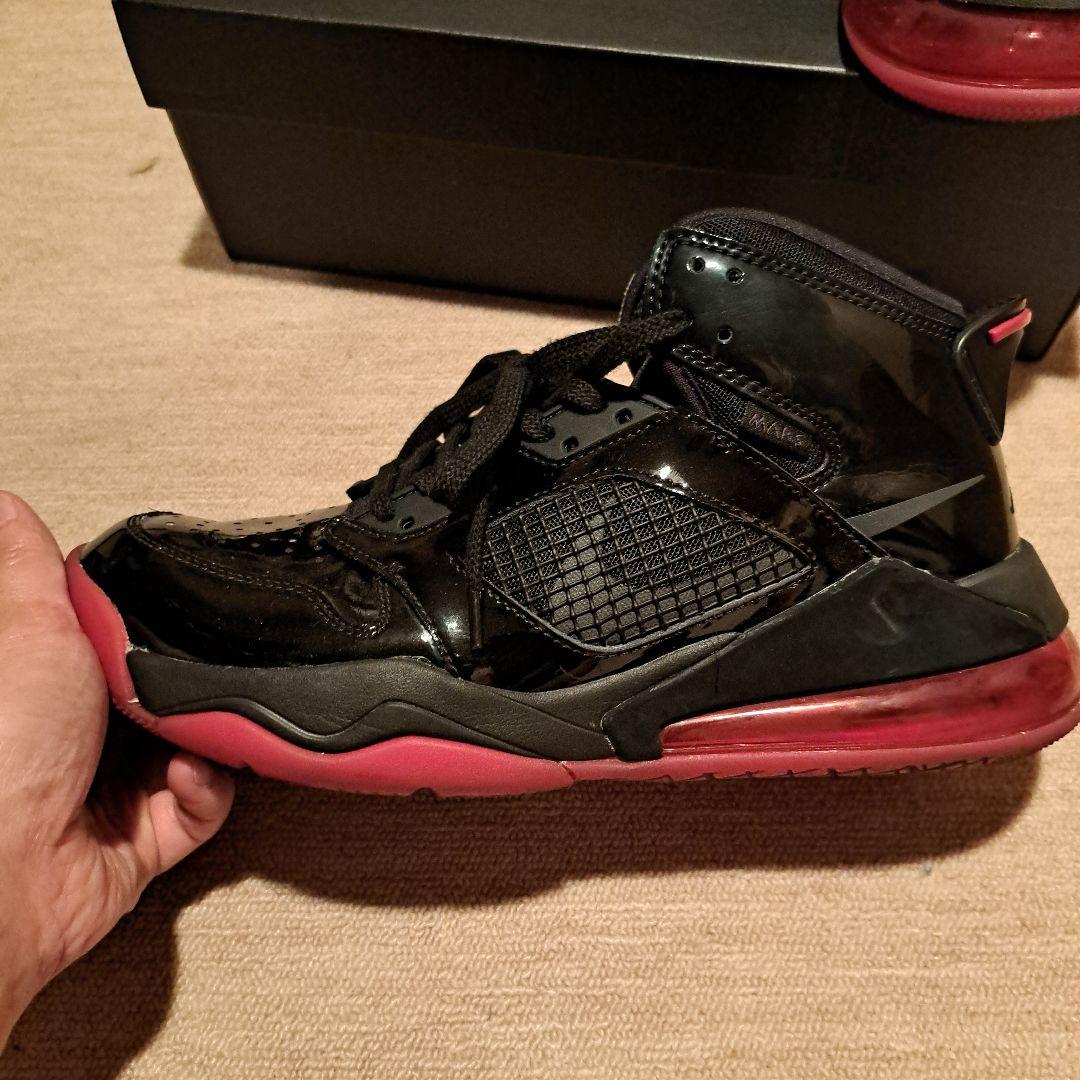 シューズ(男性用) JORDAN MARS 270 Bred Black