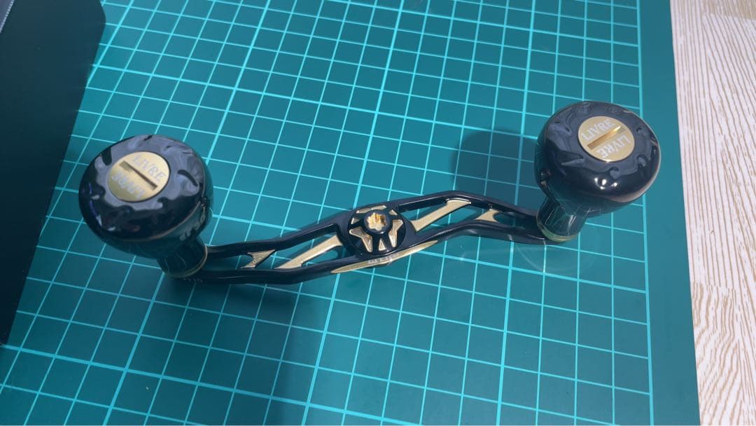 リブレ　15周年限定受注生産モデル　BAIT110 TYPE-S ダイワB1