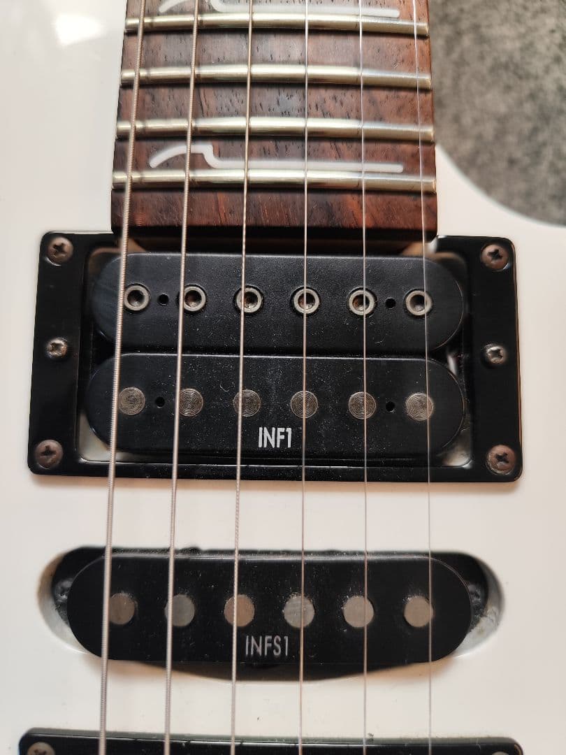ギター Ibanez S 570B