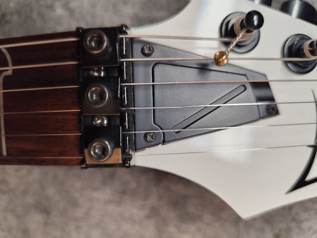 ギター Ibanez S 570B
