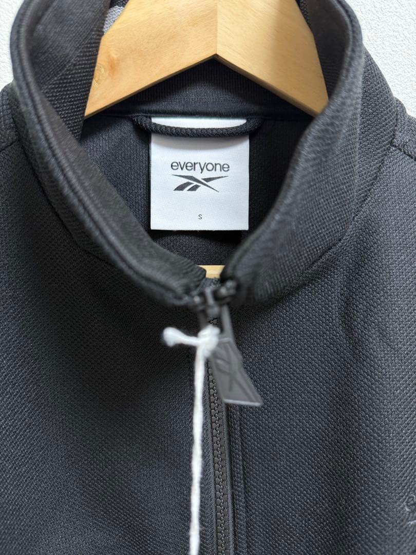 ウォーキング・ランニングウェア REEBOK everyone CLASSIC TRACK JACKET S
