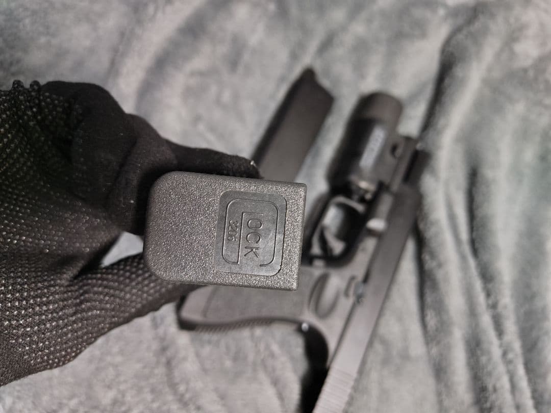 KSC GLOCK G17 ガスガン M3Xライト ガンケース付き