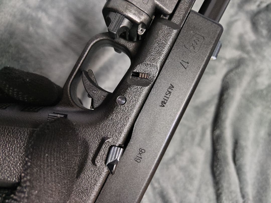 KSC GLOCK G17 ガスガン M3Xライト ガンケース付き