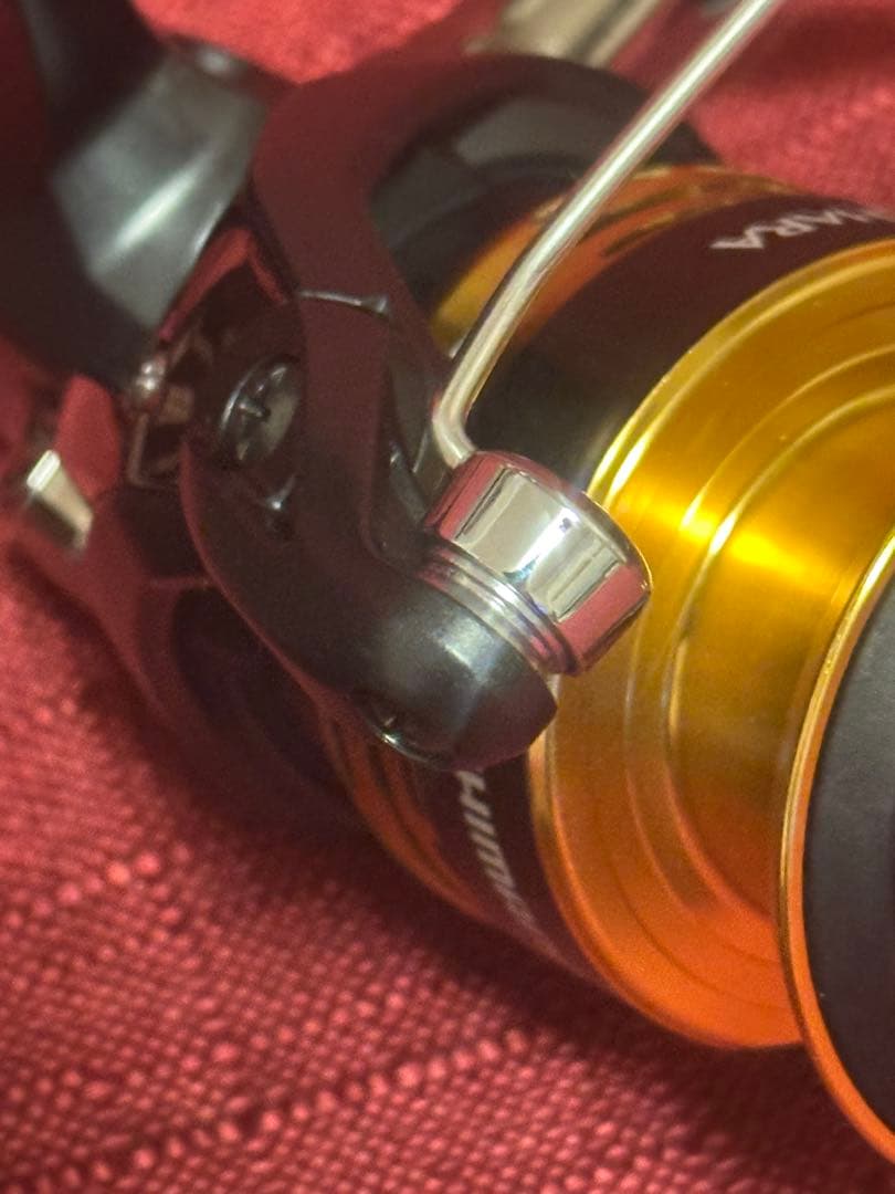 シマノ 22サハラ 4000XG ハンドルノブ、ラインローラー ベアリング換装
