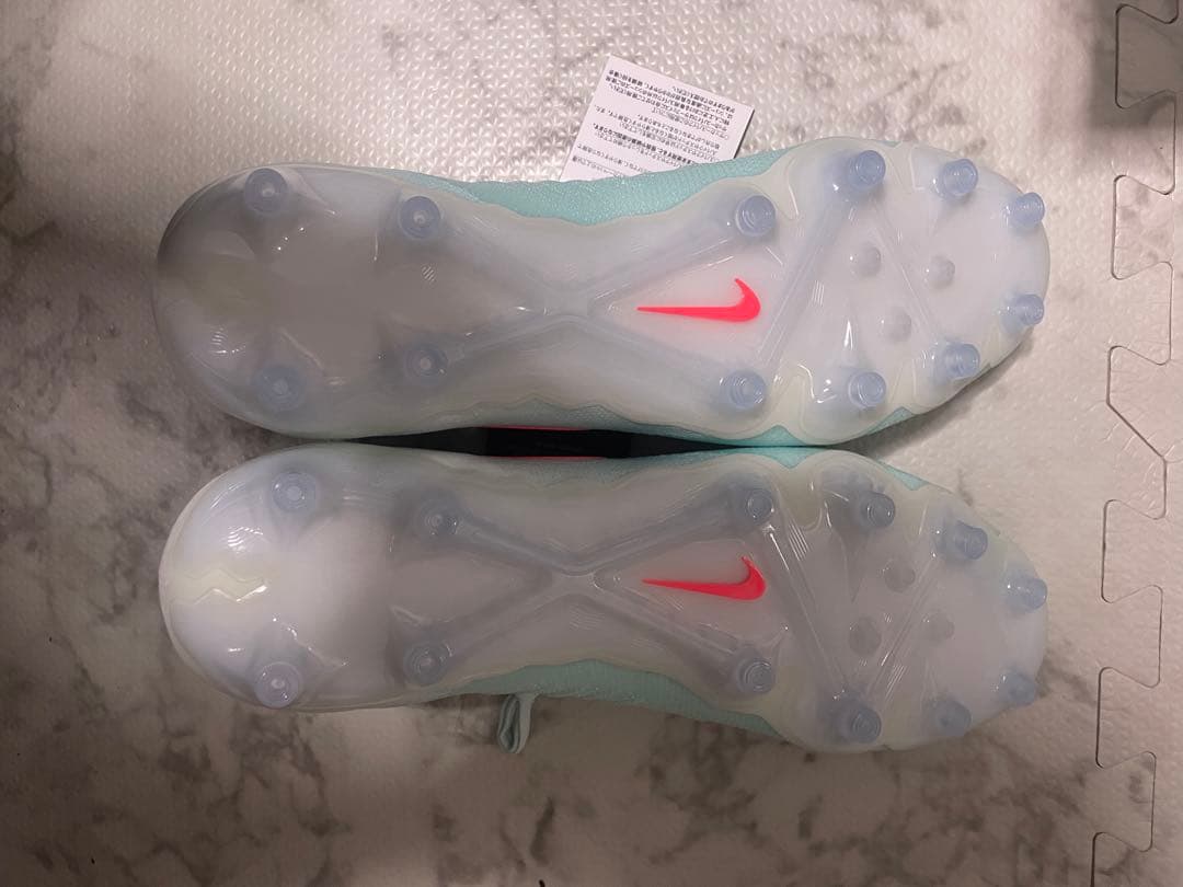 Nike ファントムGX AG 27.5