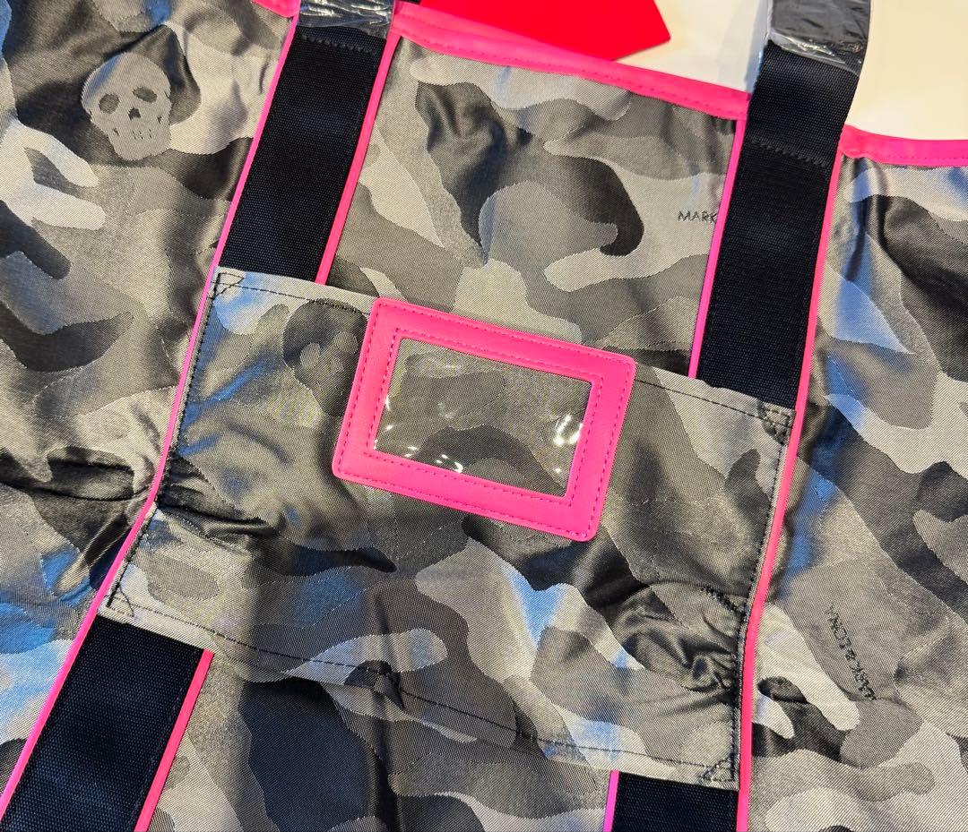 新品MARK & LONA ♡ピンクのアクセントが効いた限定パッカブルトート