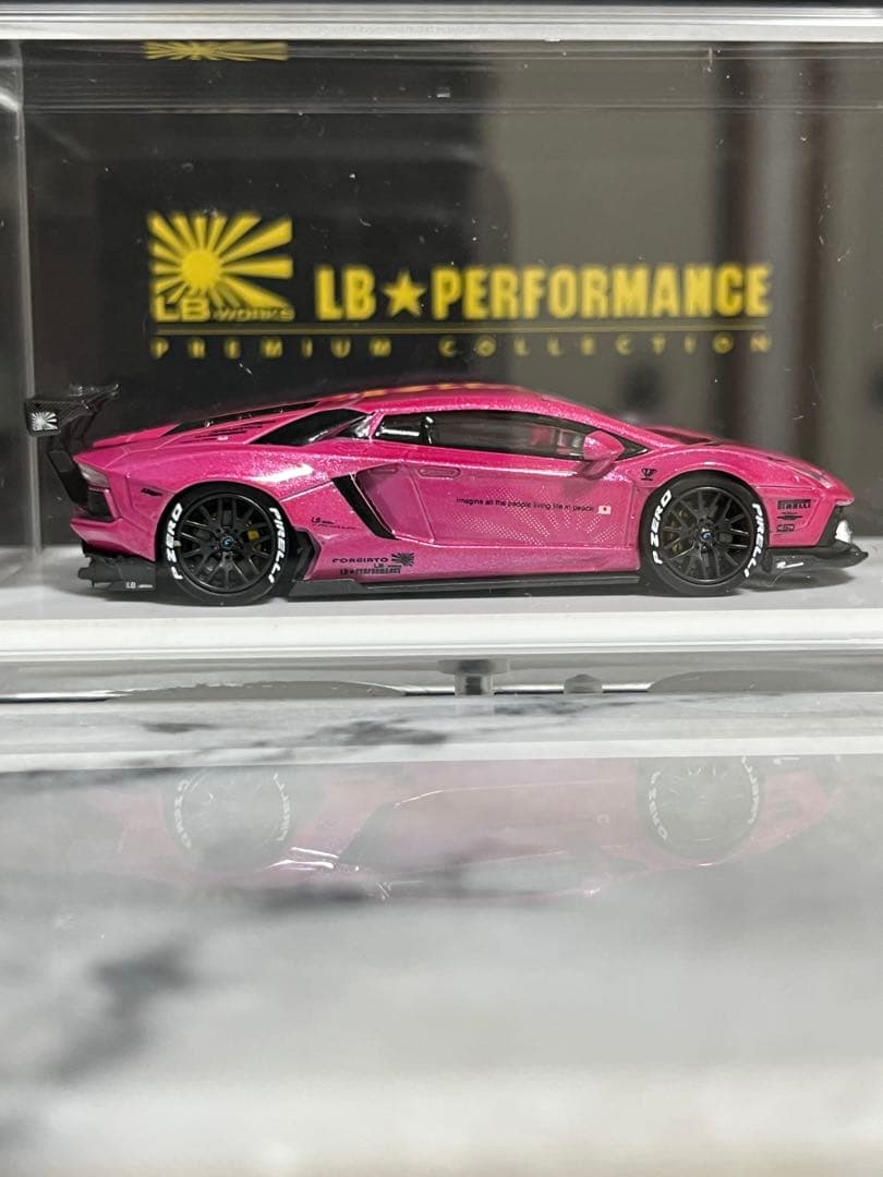 希少品、LBWK.LB★WORKS ランボルギーニアヴェンタドール