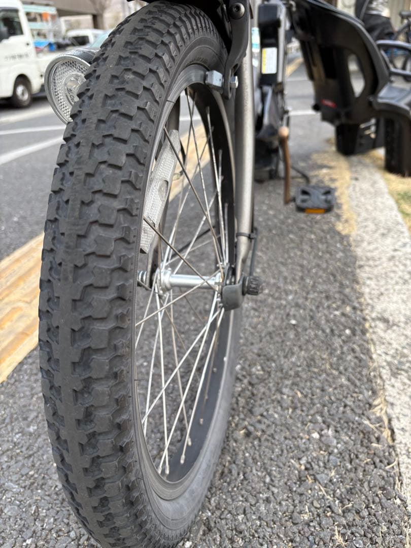 中古20㌅YAMAHA電動アシスト自転車　12.3Ah 大阪　057