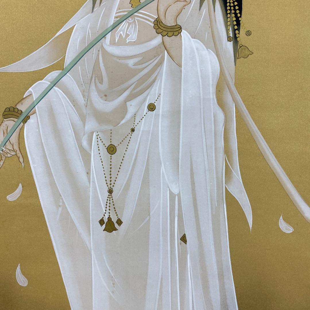 美品 掛け軸 加藤良春作 金地 白衣観音像 共箱 縁起物 仏画 年中掛け