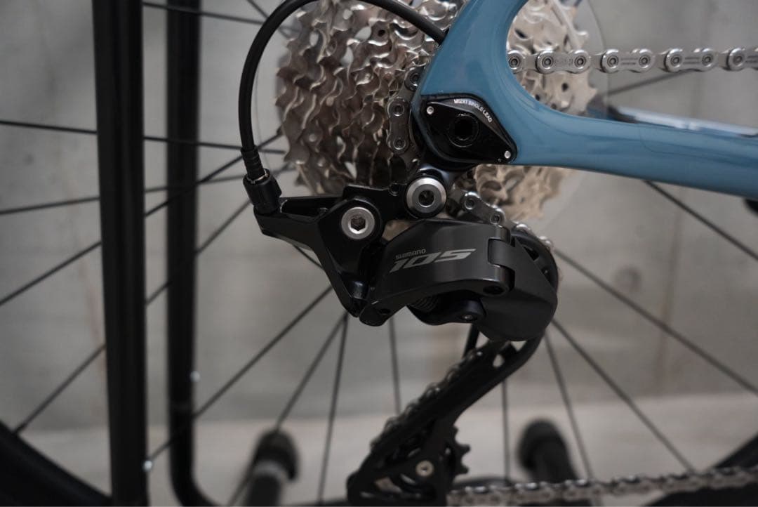 Cannondale ロードバイク 105 カーボンフレーム