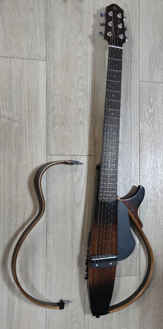 YAMAHA SLG200S TBS サイレントギター スタンド付