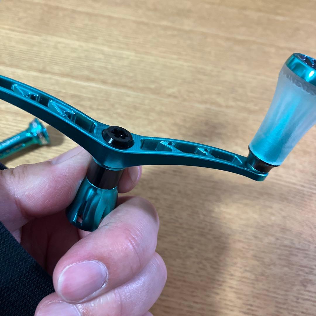 未使用美品　ゴメクサス　エメラルダスカラー　ダブルハンドル　ダイワ専用スタンド