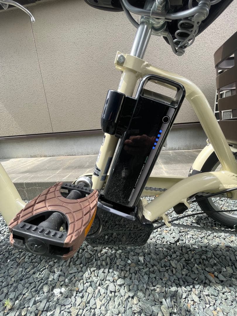 【電動三輪自転車】ブリヂストン ラクット（RAKUTTO）極美品／前後カゴ付き