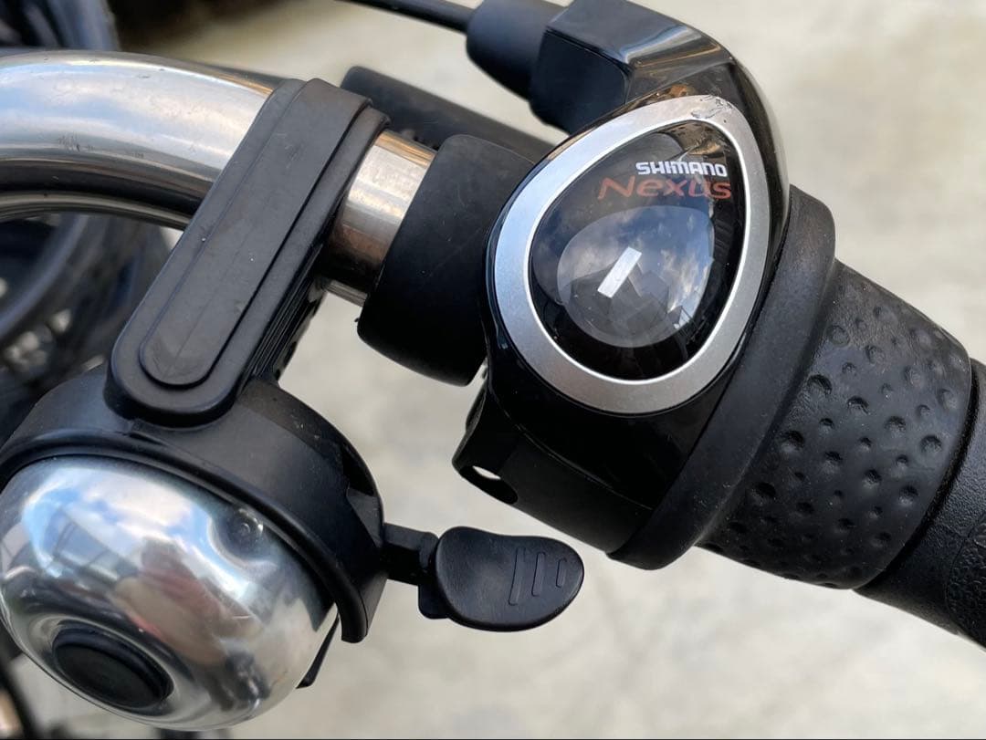電動アシスト自転車 シルバー バスケット付き