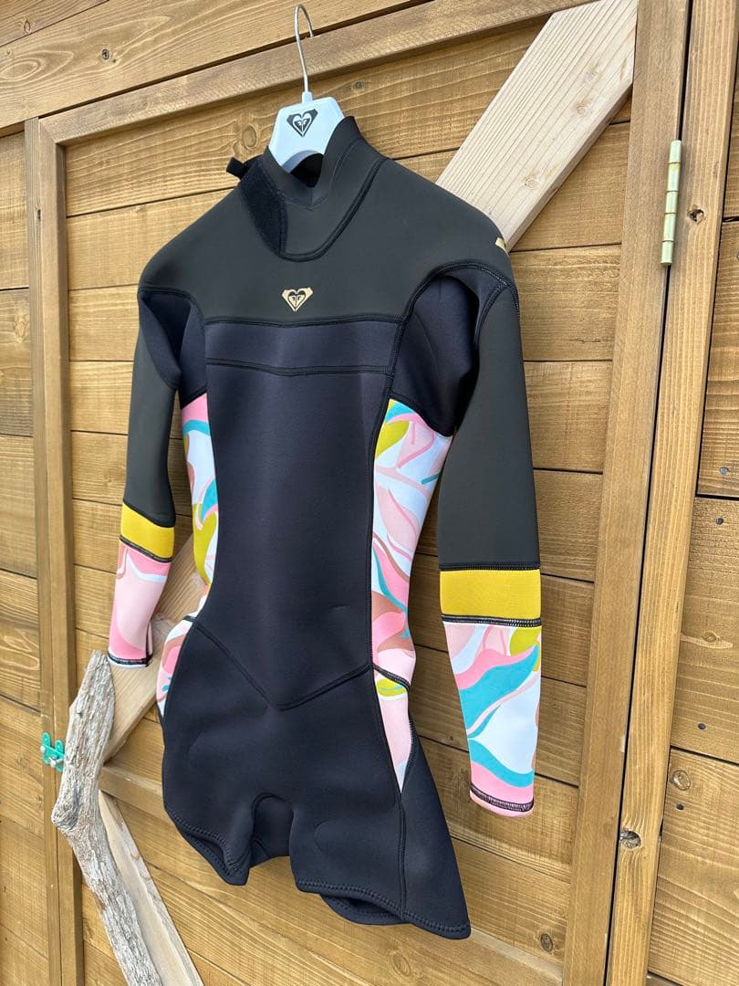 ROXY 2mm SYNCRO バックジップ ロングスリーブ　Mサイズ