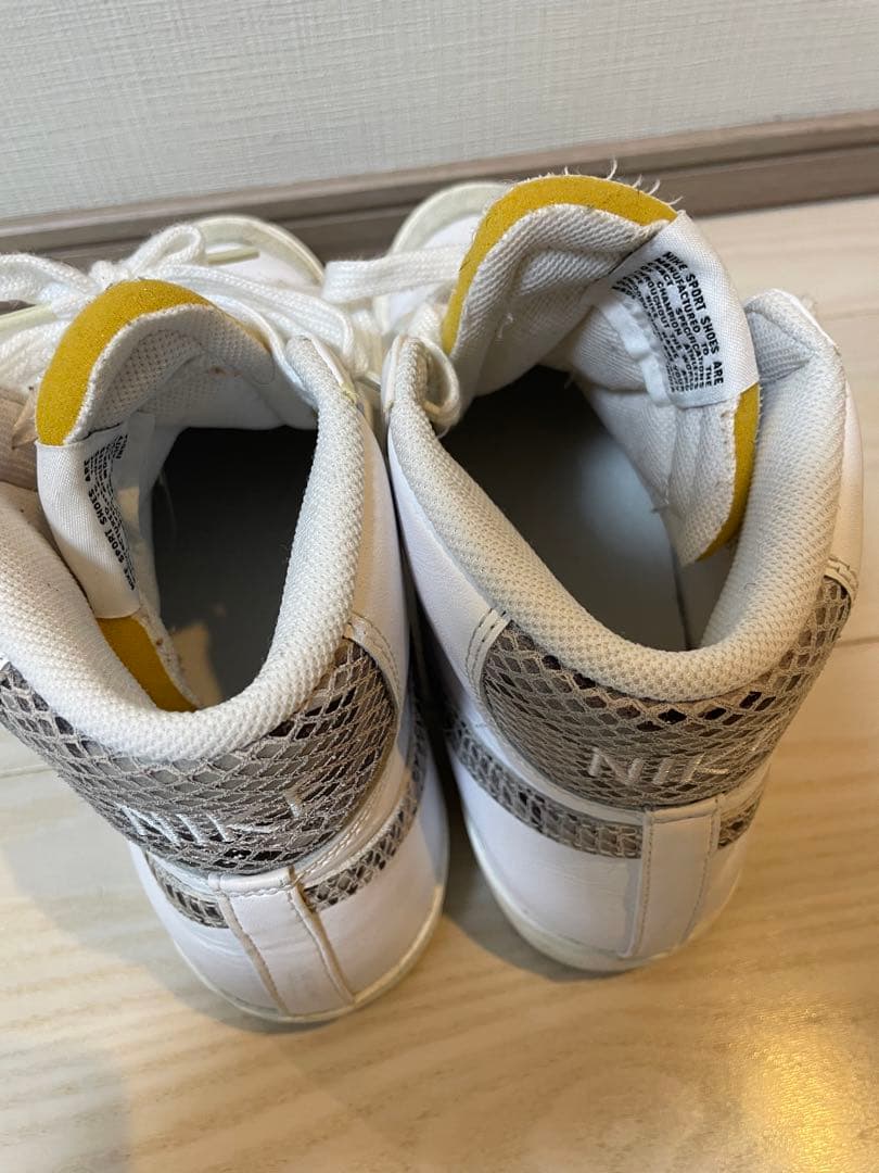 NIKE NIKE ハイカット　スニーカー