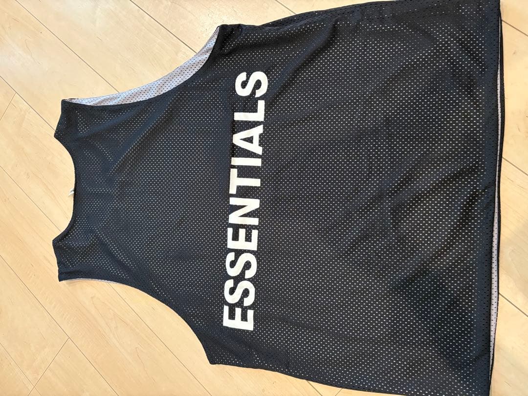 ESSENTIALS ブラックタンクトップ　XL