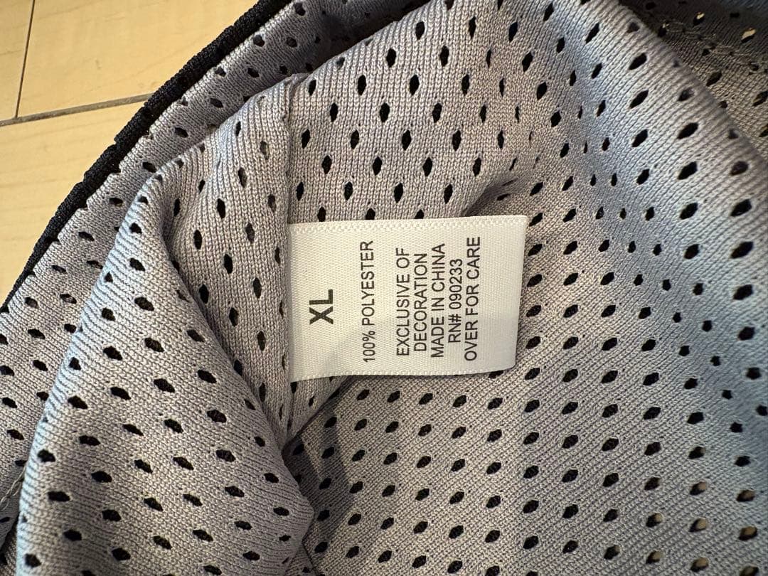 ESSENTIALS ブラックタンクトップ　XL
