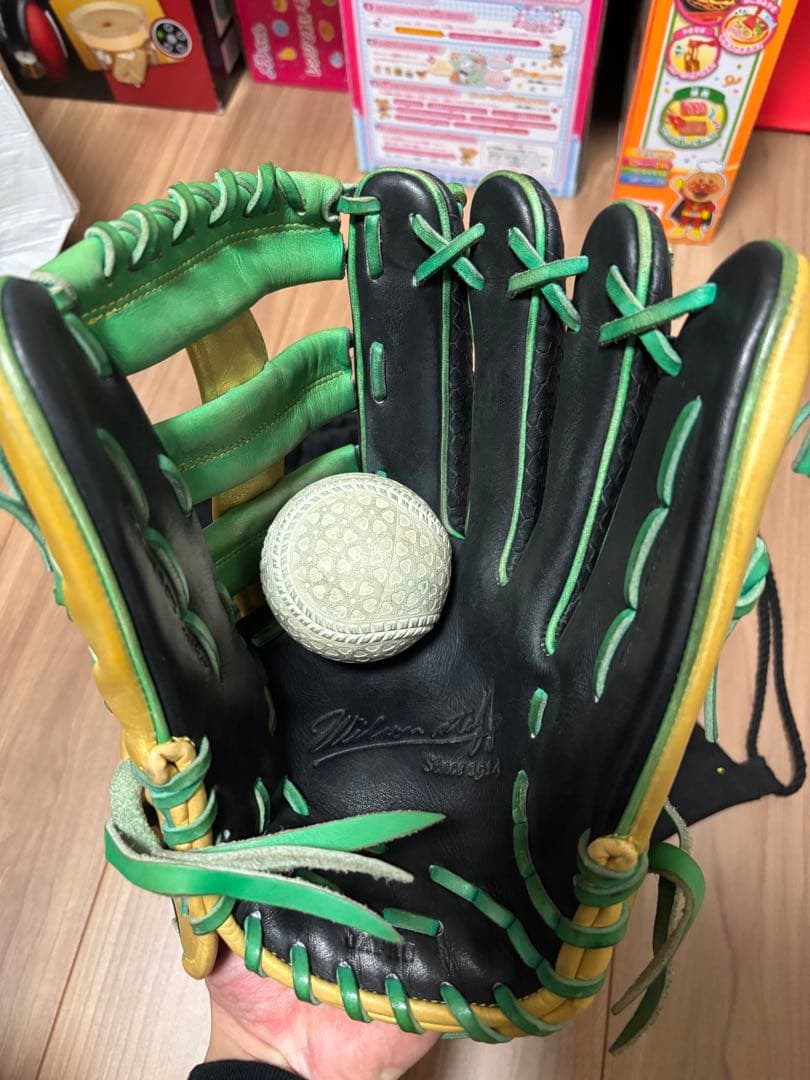 Wilson 硬式野球グローブ 黒/緑/金