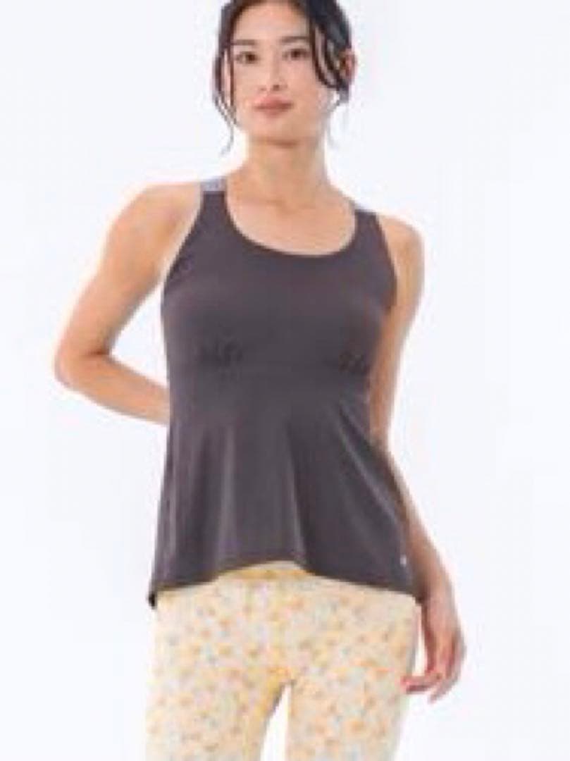 SUKALA ベーシックバックフレアタンクトップ　M