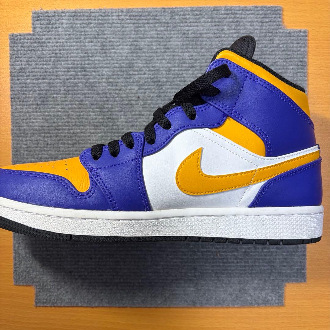 シューズ(男性用) Nike AirJordan1 Mid Purple/Yellow Lakers
