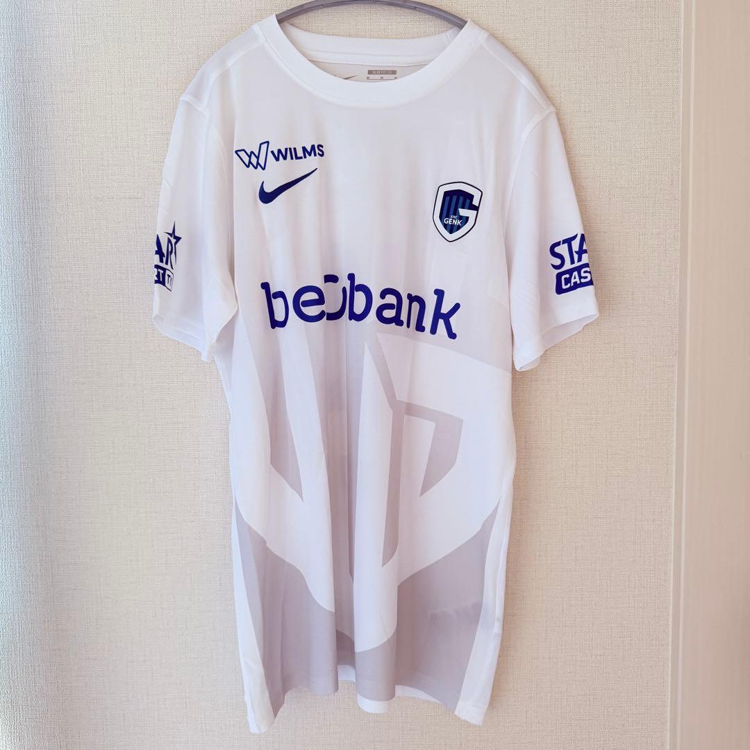 伊東純也　選手　GENK ユニフォーム