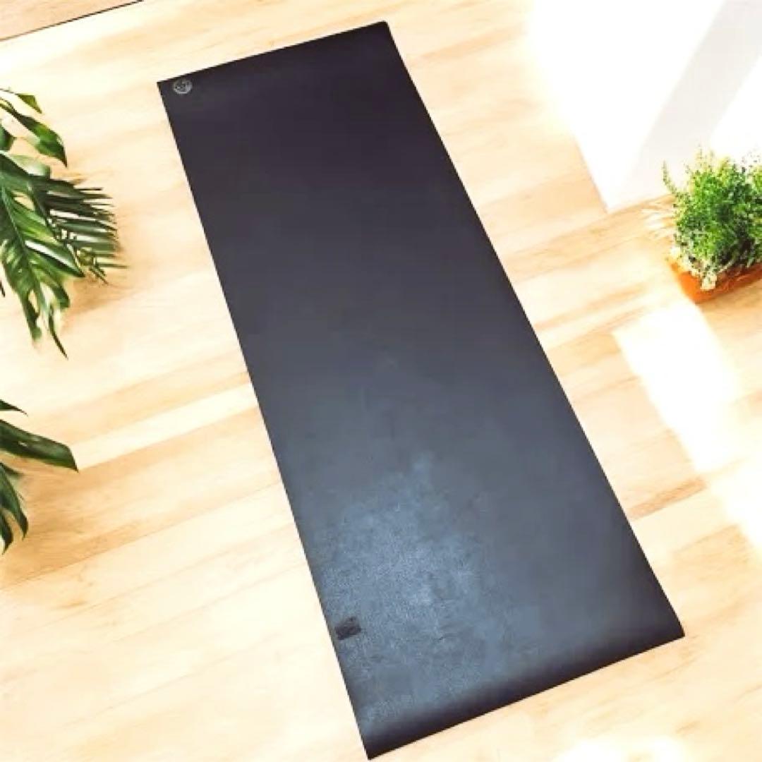 格安マンドゥカ⭐︎ヨガマット 黒 約183cm x 66cm 定価16500