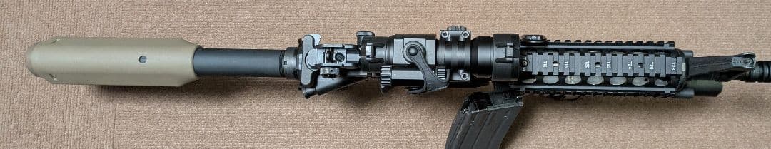 東京マルイ　ガスブロ　cqb r 　カスタム