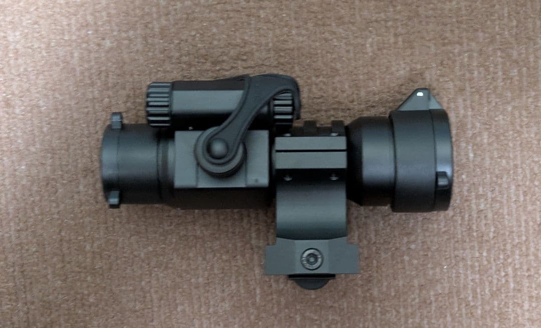 東京マルイ　ガスブロ　cqb r 　カスタム