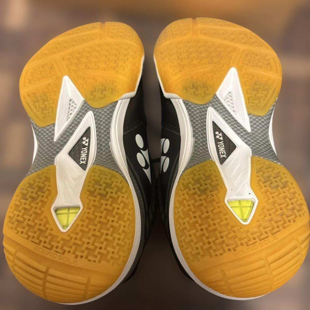 YONEX パワークッション65Z バドミントンシューズ ブラック　24cm