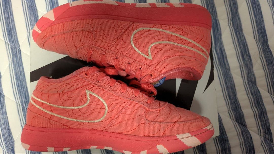 Nike Book1　セドナEP