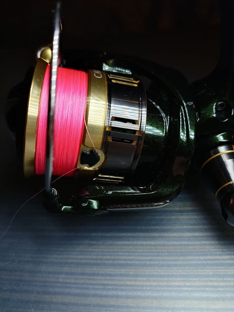 シマノ　18カーディフCI4 1000SHG(中古品)
