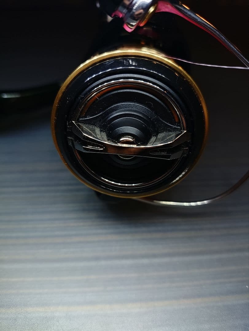 シマノ　18カーディフCI4 1000SHG(中古品)