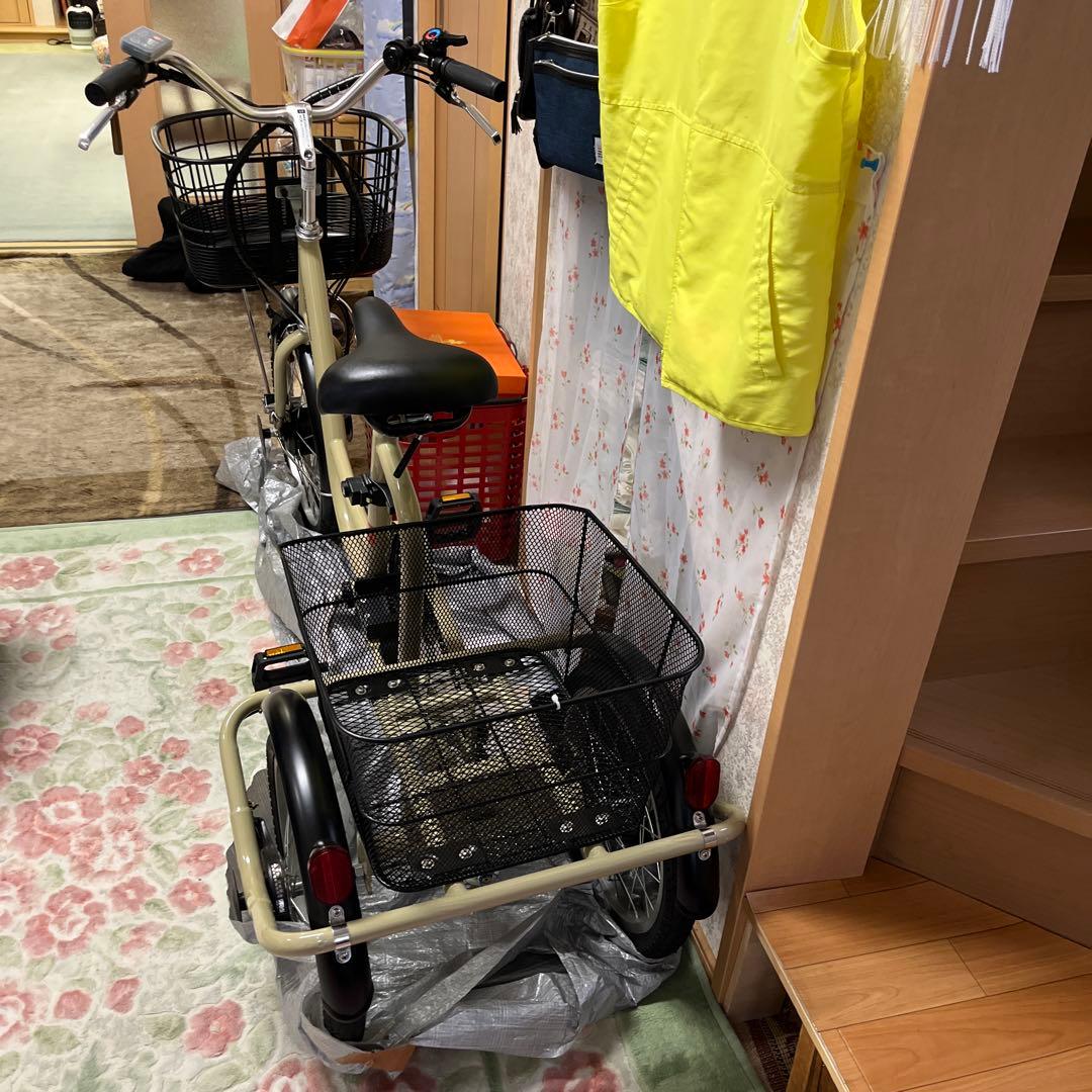 電動アシスト三輪自転車
