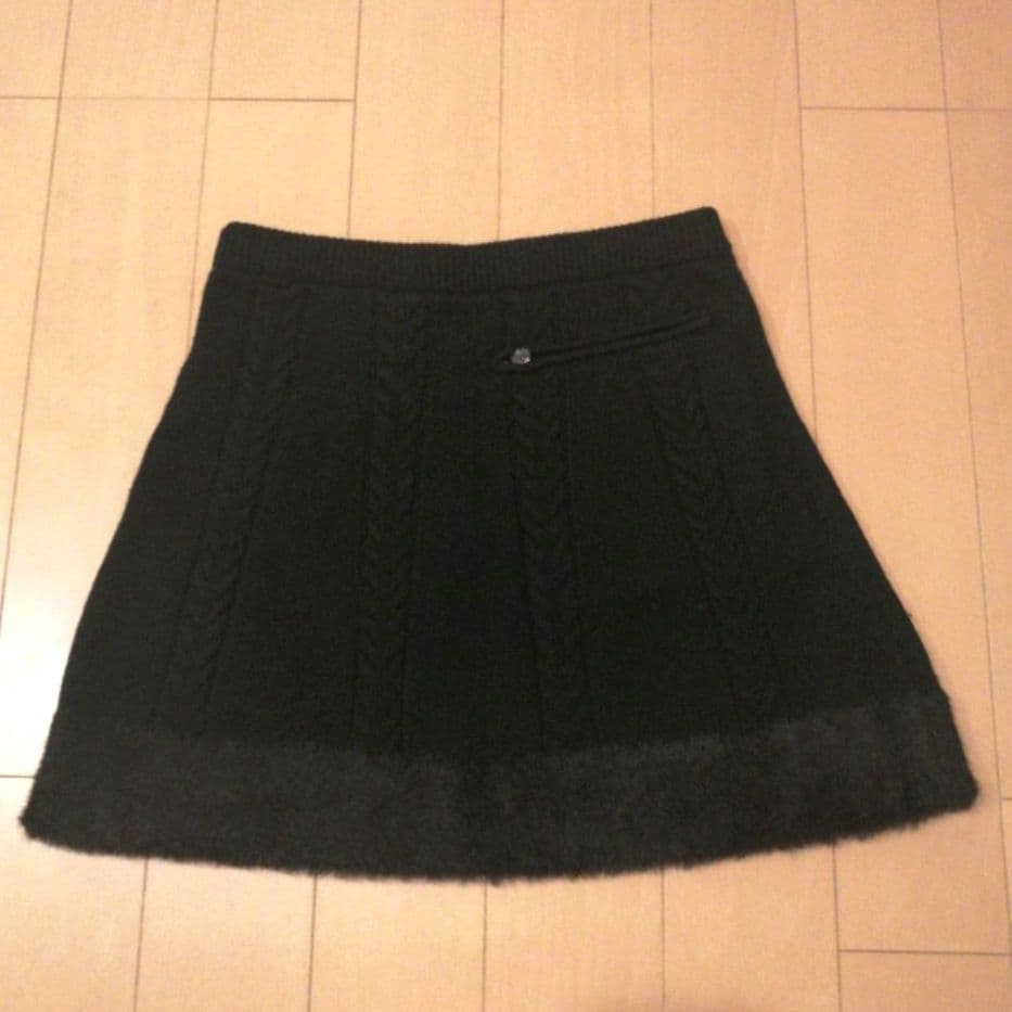 美品デサントゴルフ LUXE ケーブルニットスカート ラインストーン カシミヤ混