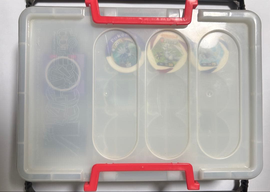 ポケモンバトリオ 引退品 マスター ハイパー 色違い 他 ケース メモリーキー付