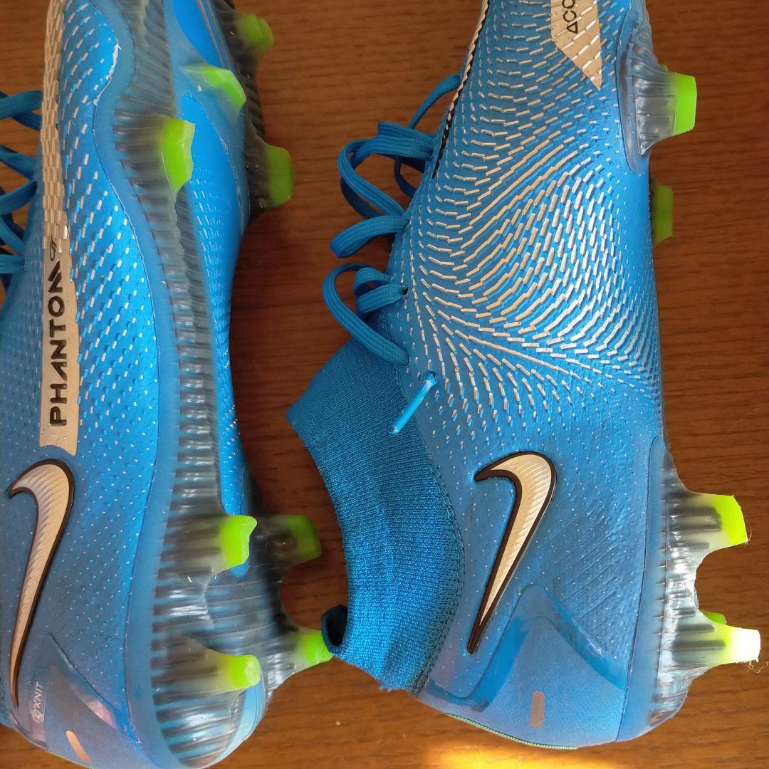 サッカースパイク　ナイキnike 26cm