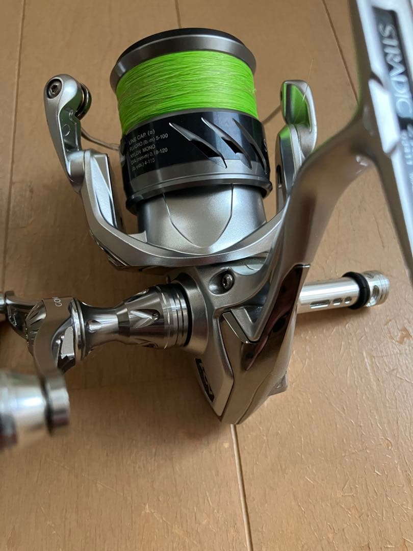 SHIMANO STRADIC 2500HGS スピニングリール