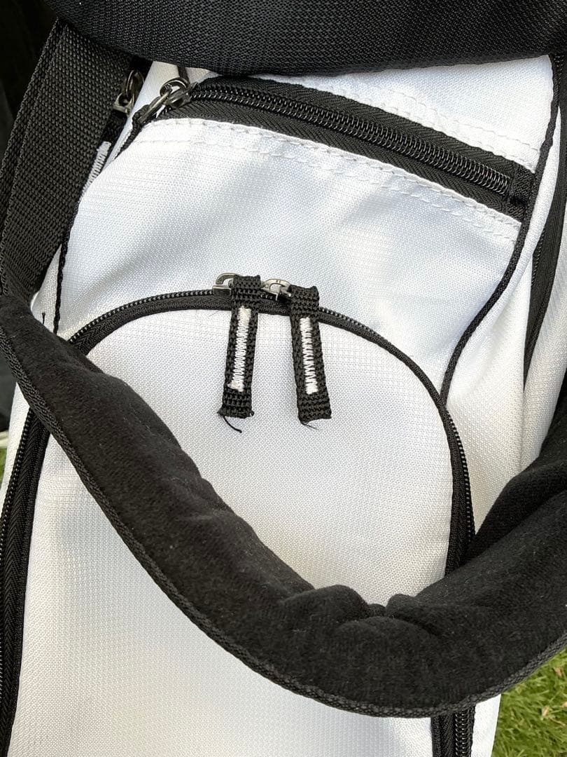 TaylorMade テーラーメイドスタンドキャディバッグ
