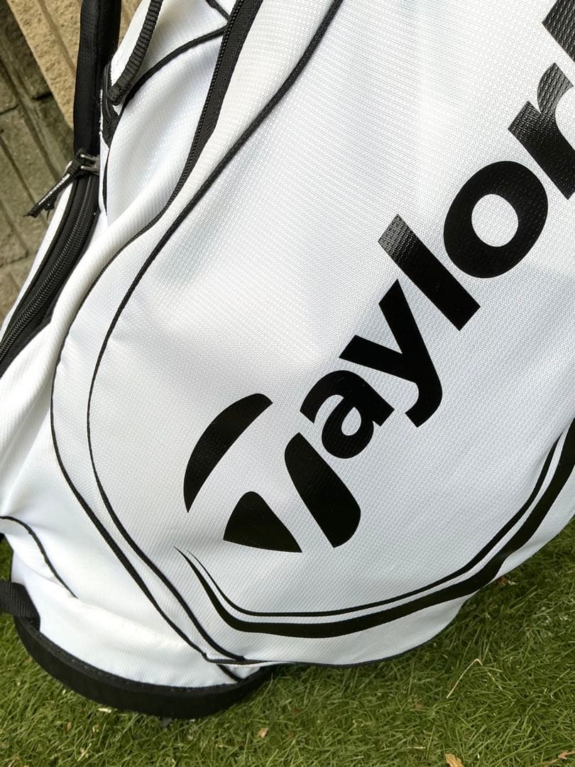 TaylorMade テーラーメイドスタンドキャディバッグ