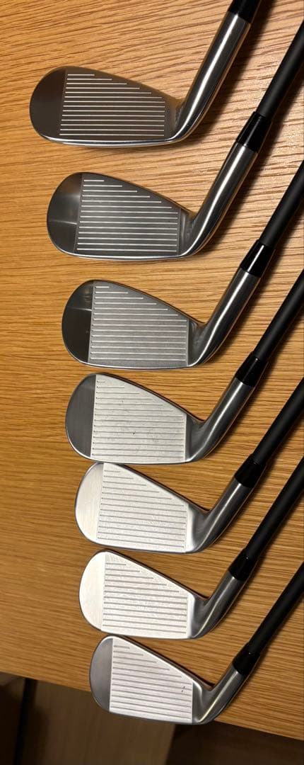 タイト　T250 Launch Spec 5-P,G 7本　TRAVIL 95S