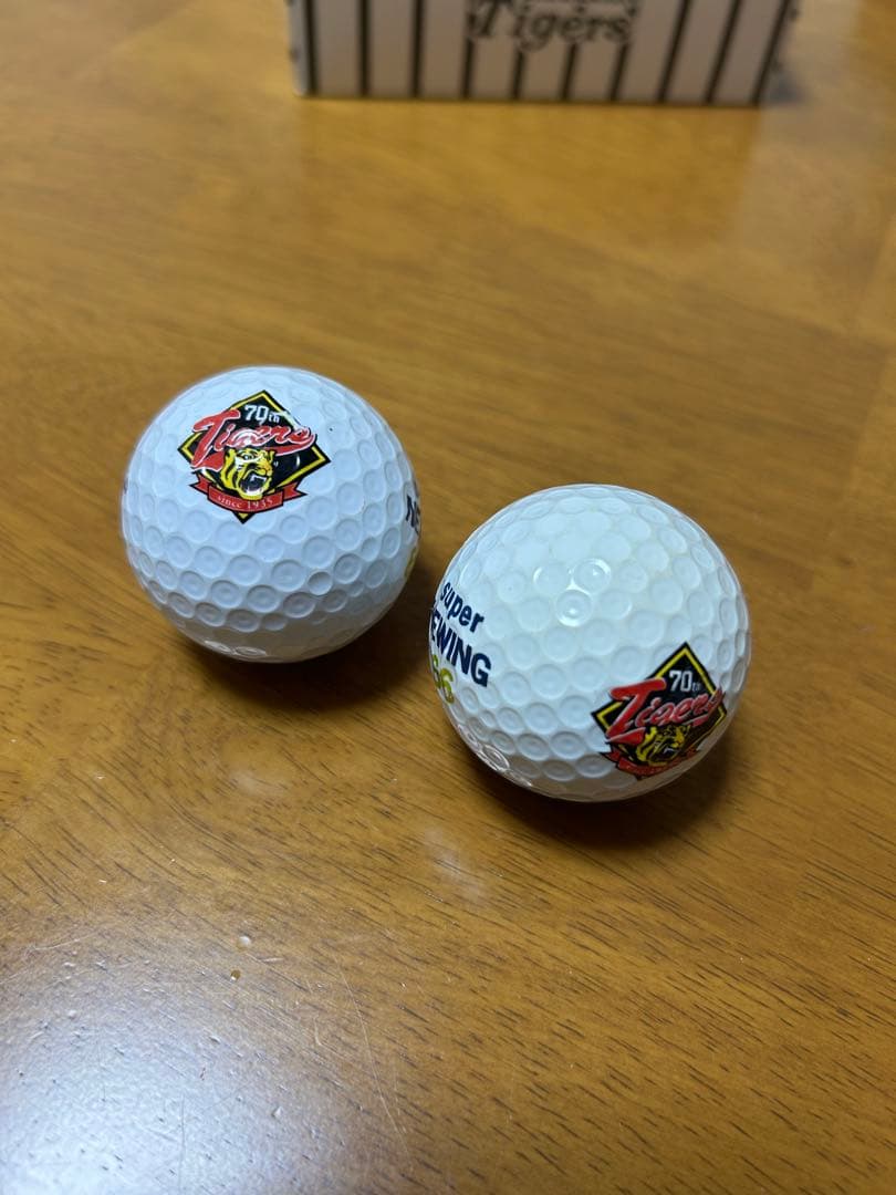 【阪神タイガース】ロゴ入り ゴルフボール セット 12個