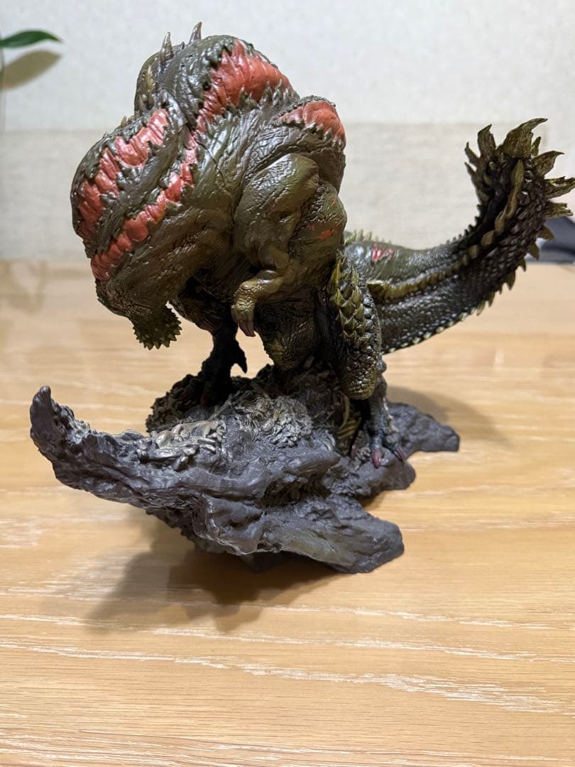 モンハンカプコン クリエイターズモデ ル恐竜イビルジョー フィギュア
