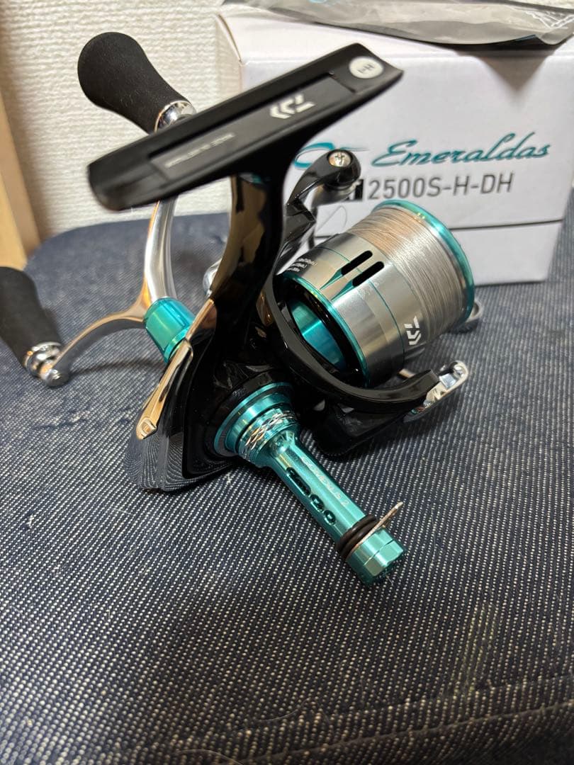 Daiwa 19エメラルダス LT2500S-H-DH