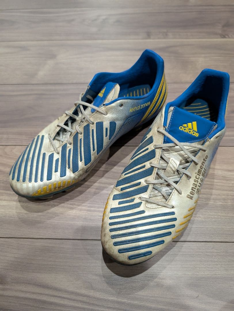 adidas predator　プレデター　リーサルゾーン サッカースパイク